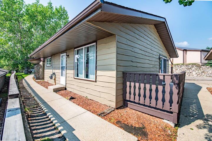 Property Photo: 25054 South Pine Lake Road 1018 AB T0M 1R0