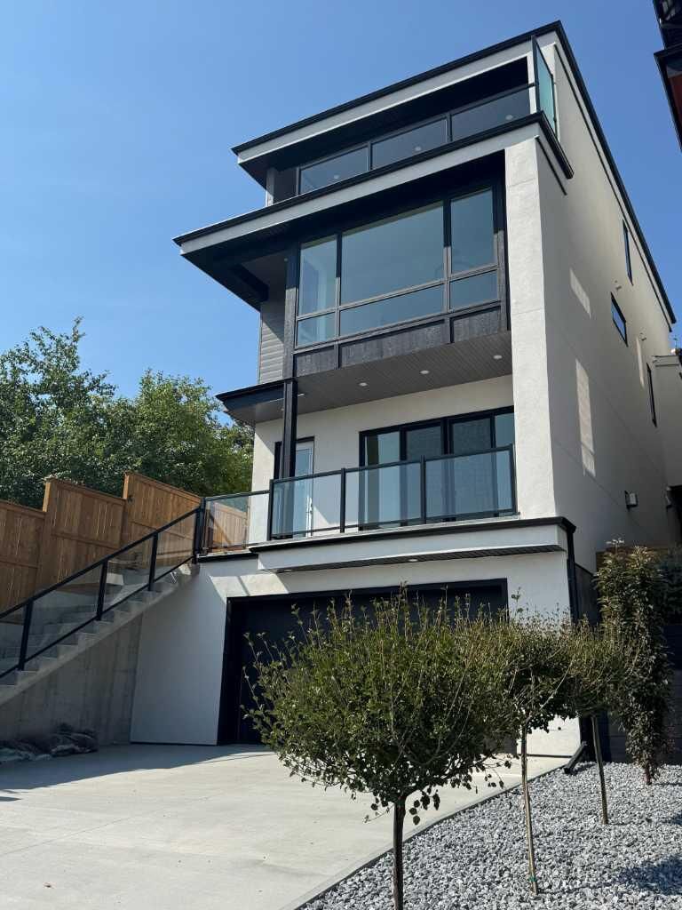Property Photo: 710 Bridge Crescent NE AB T2E 5B5