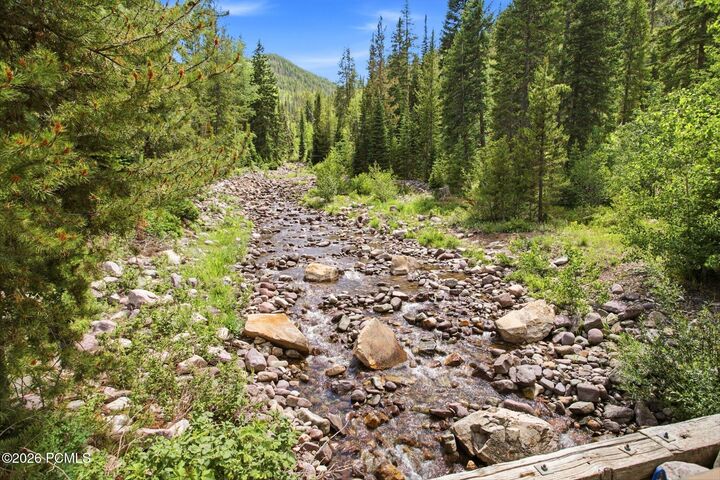 Property Photo: 9282 Mohican Road UT 84036
