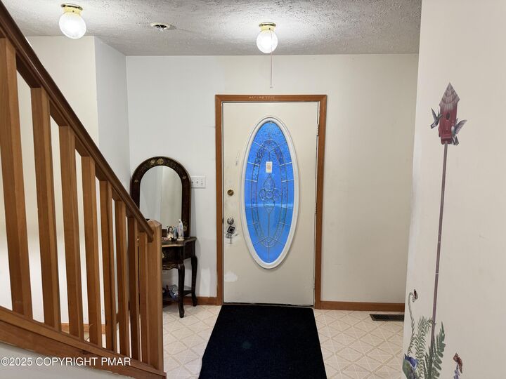 Property Photo:  1145 Chickadee Drive  PA 18346 