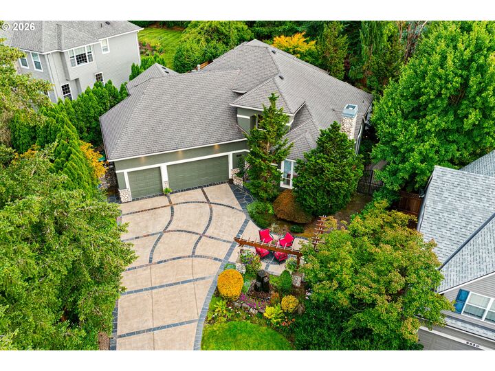 Property Photo:  9630 SW Iowa Dr  OR 97062 