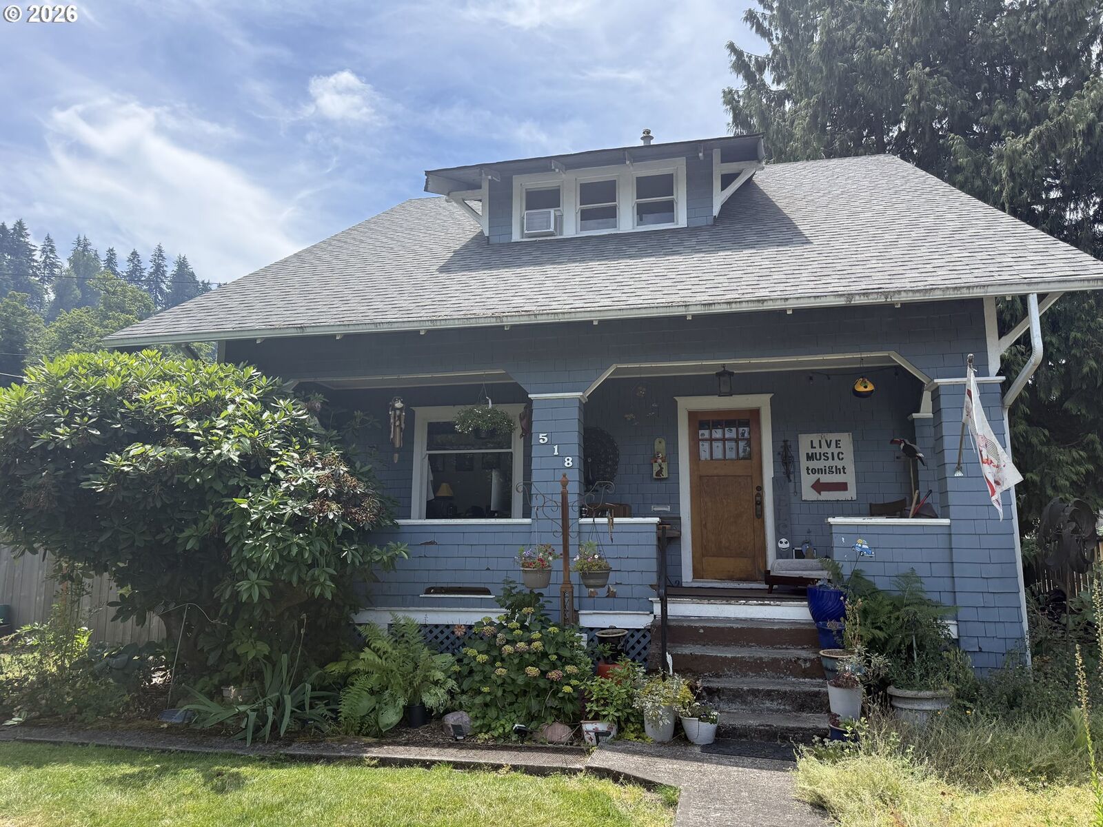 Property Photo: 518 2nd St OR 97045