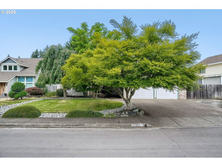 Property Photo:  10600 NE 20th St  WA 98664 