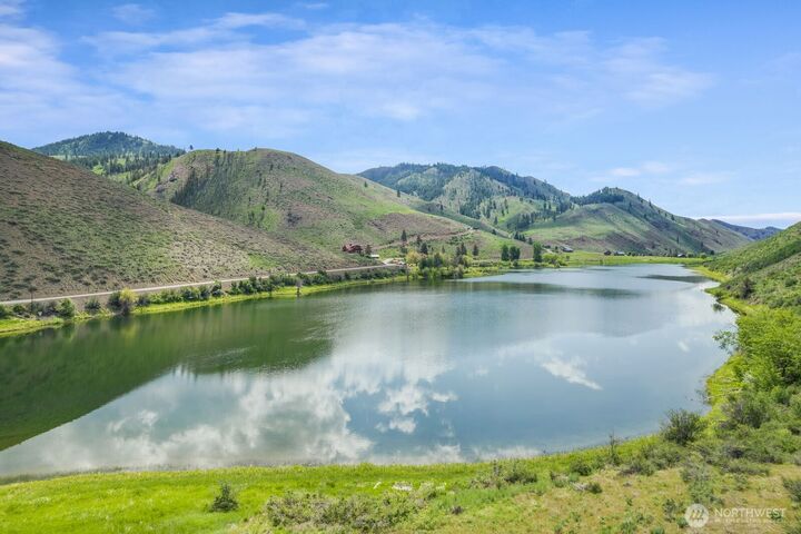 Property Photo: 29 Heritage Rose Road WA 98862
