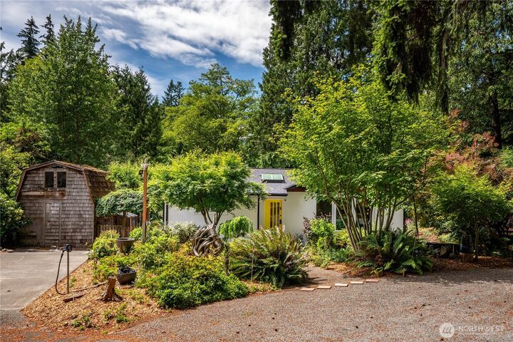 Property Photo: 18104 76th Avenue W WA 98026