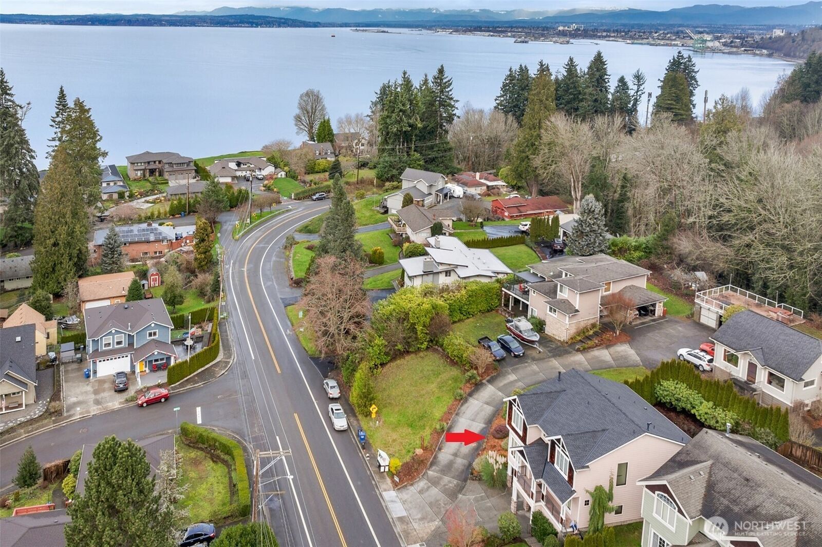 Property Photo: 2126 Mukilteo Boulevard WA 98203