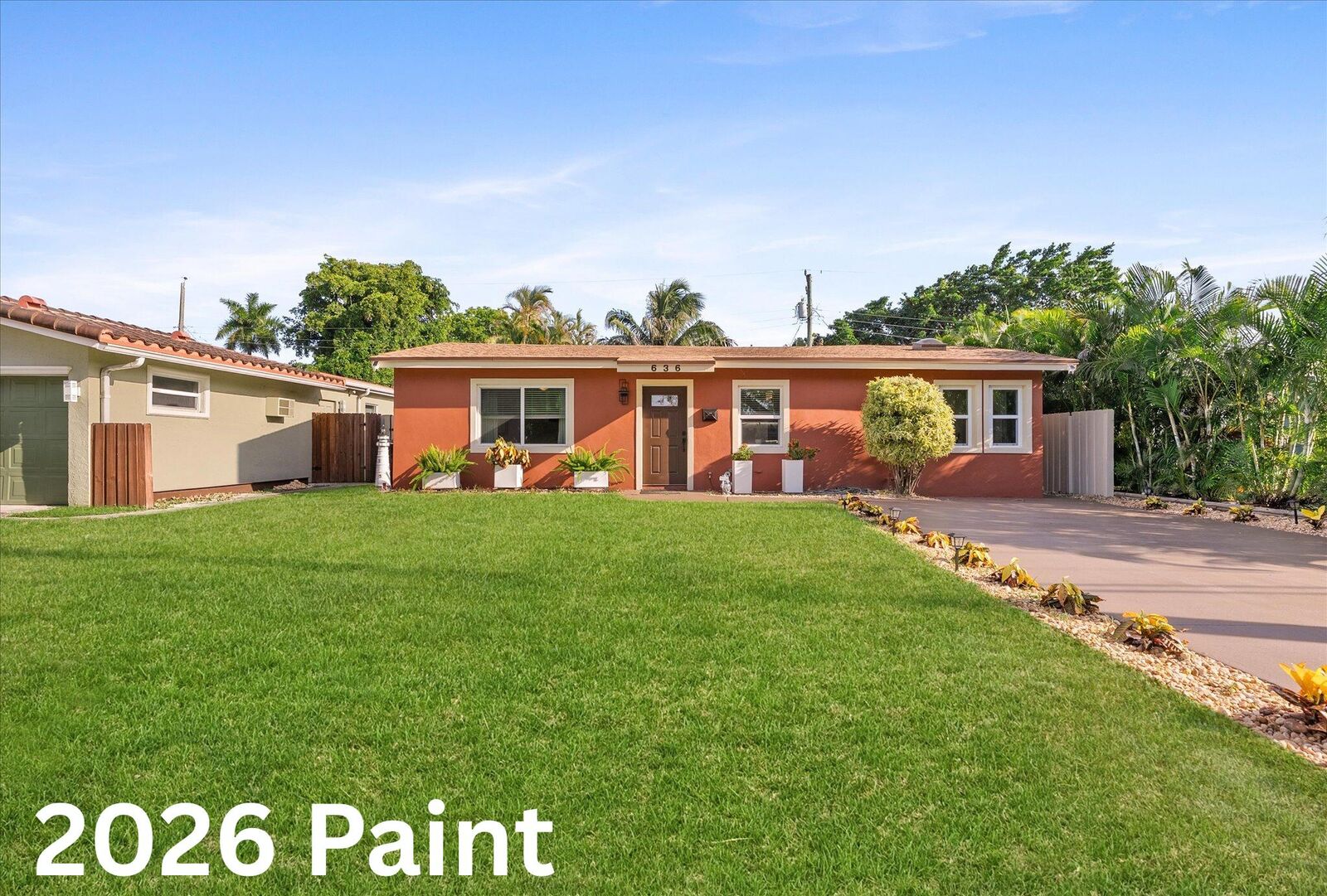 Property Photo:  636 NE 16th Court  FL 33305 