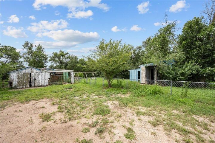 Property Photo:  2627 E 2nd Ave  KS 67501 