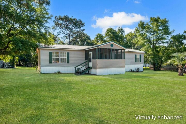 Property Photo: 295 Sumpter Ridge Road FL 32343