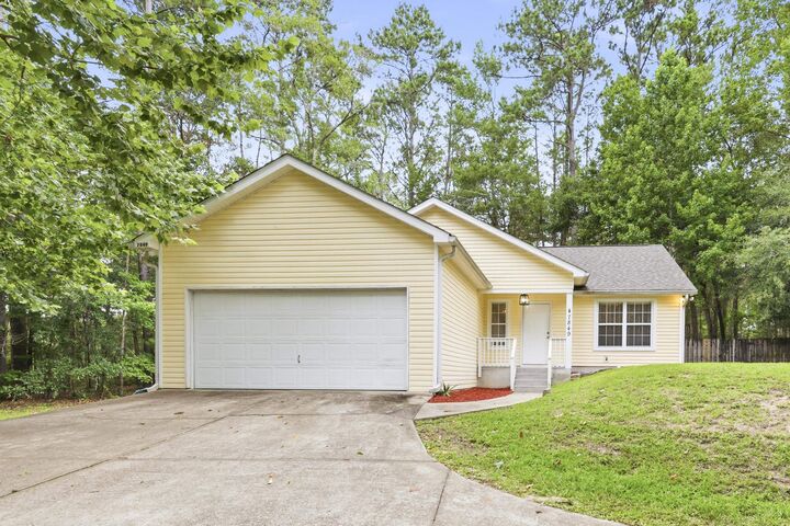 Property Photo:  7849 Briarcreek Road  FL 32312 