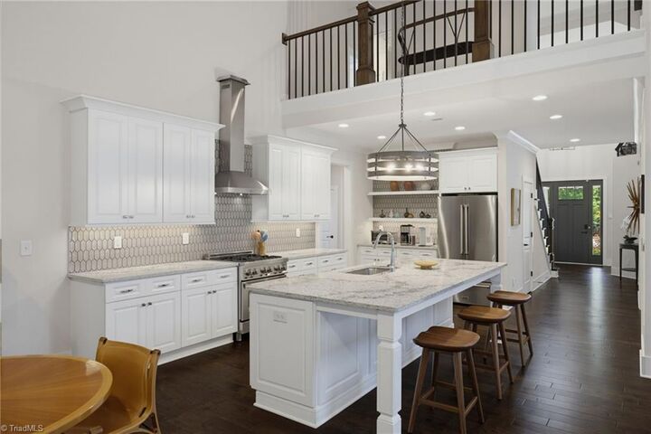 Property Photo: 1504 Independence Road NC 27408