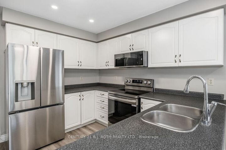 Property Photo: 4 Michael Street ON L0M 1B2