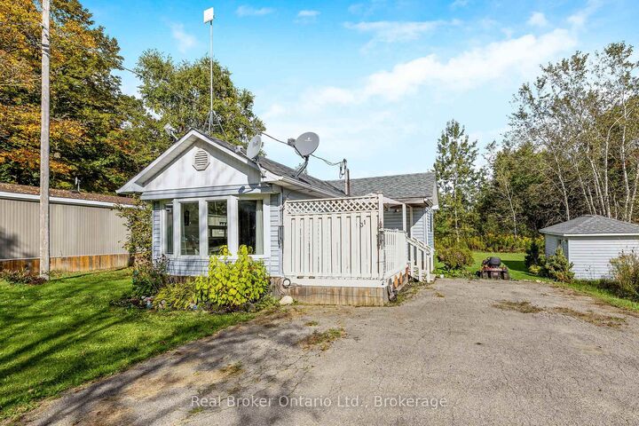 026585 89 Highway 31 — photo 1