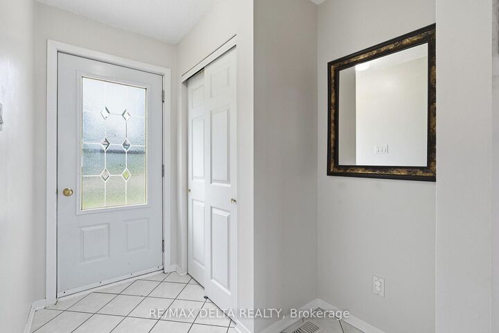 Property Photo: 915 Elizabeth Road ON K0B 1C0