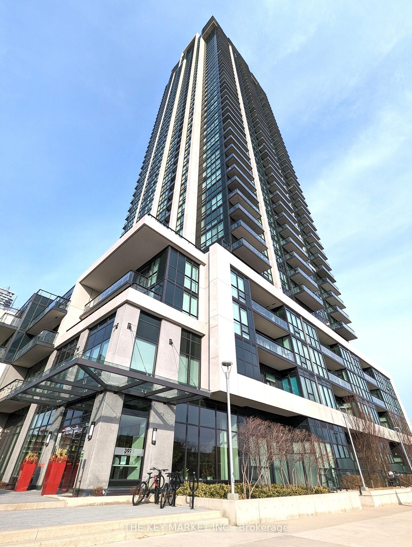 Property Photo: 3975 Grand Park Drive 3605 ON L5B 0K4