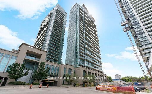 Property Photo:  165 Legion Road N 1823  ON M8Y 0B3 