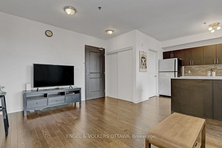 429 Kent Street 428 — photo 1