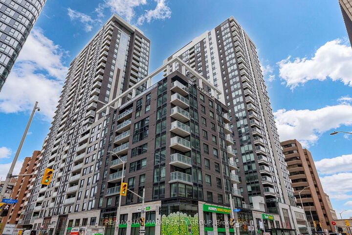 340 Queen Street 906 — photo 1