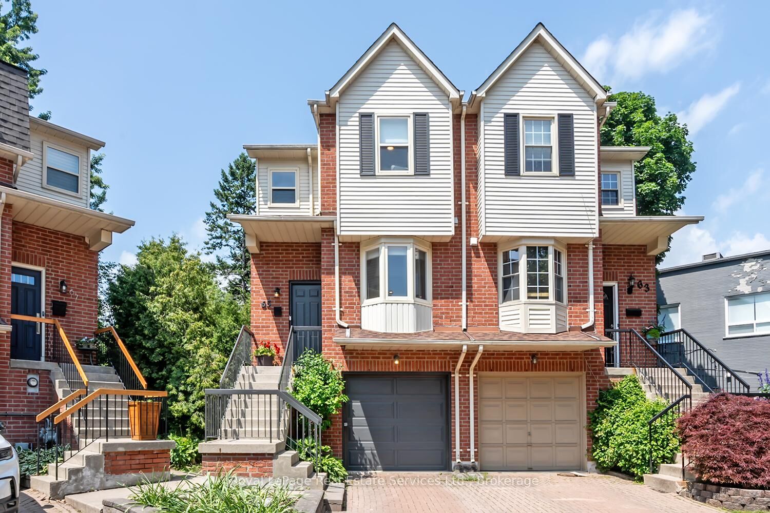 Property Photo:  65 Normandy Place  ON L6K 1R9 