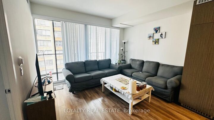 Property Photo:  20 Edward Street S 912  ON M5G 0C5 