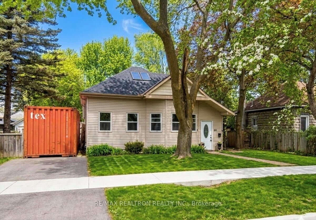 Property Photo: 86 John Street ON L4N 2K5