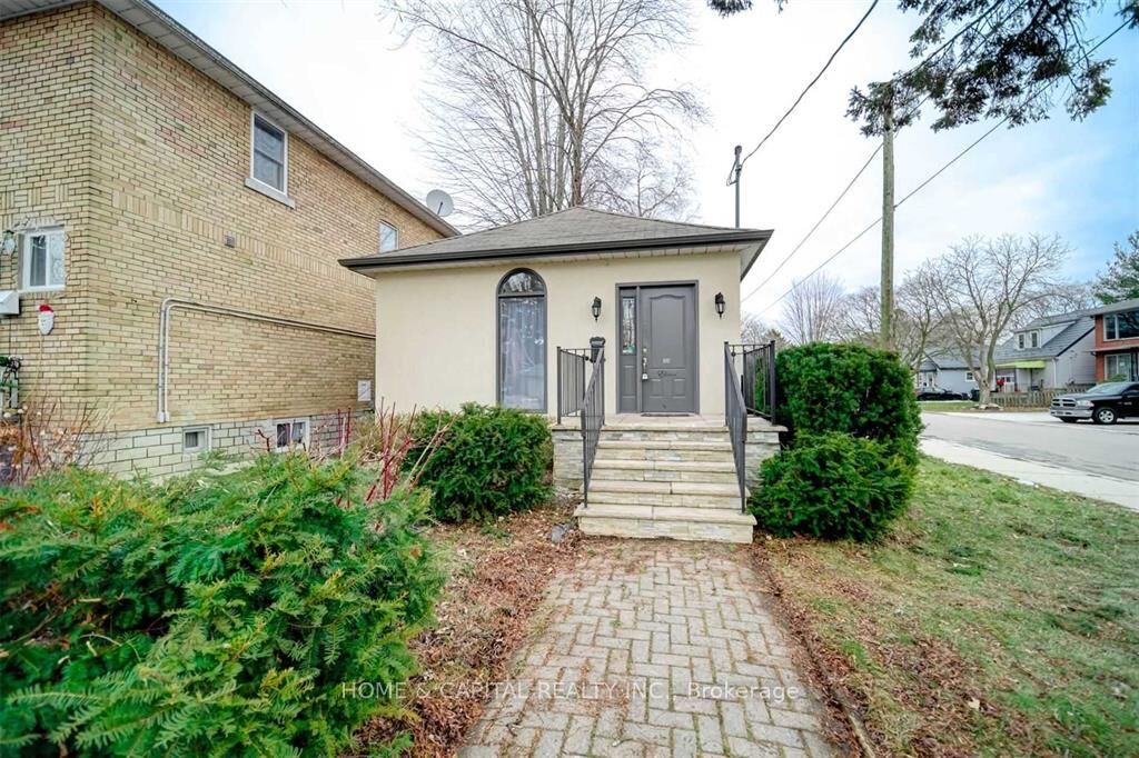 Property Photo: 11 Twenty Fifth Street ON M8V 3P4