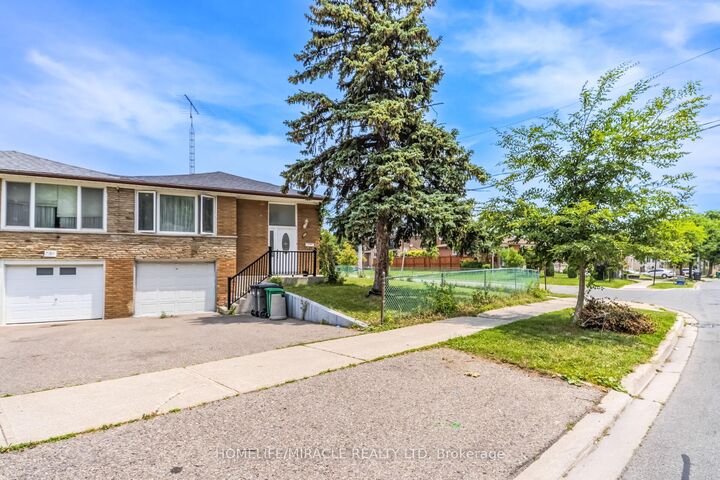 Property Photo: 7187 Darcel Avenue ON L4T 2X3