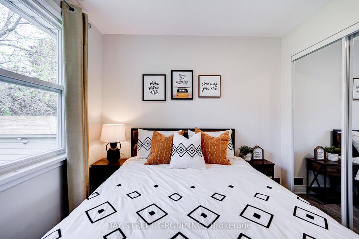 Property Photo: 161 Church Street S ON L4C 1W5
