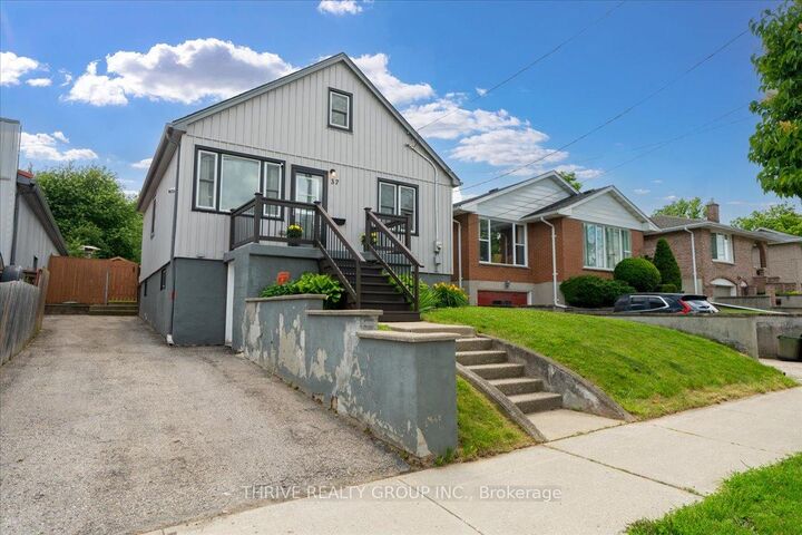 Property Photo: 37 Emery Street W ON N6J 1R7