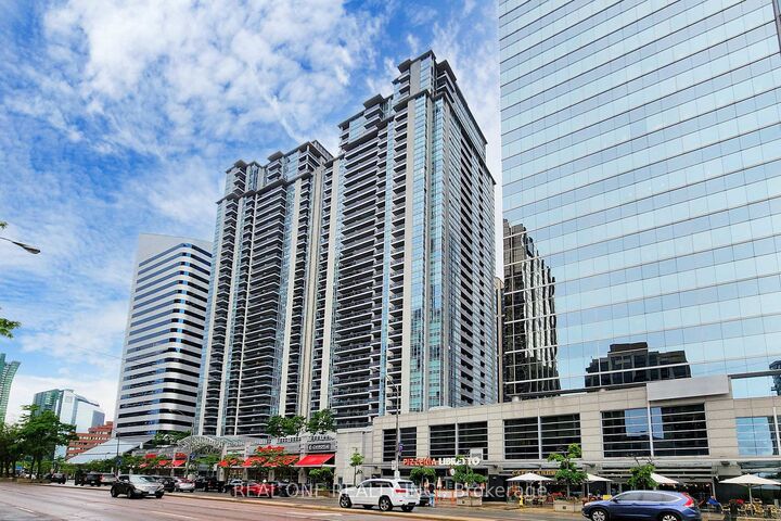 Property Photo: 4968 Yonge Street 1107 ON M2N 5N7