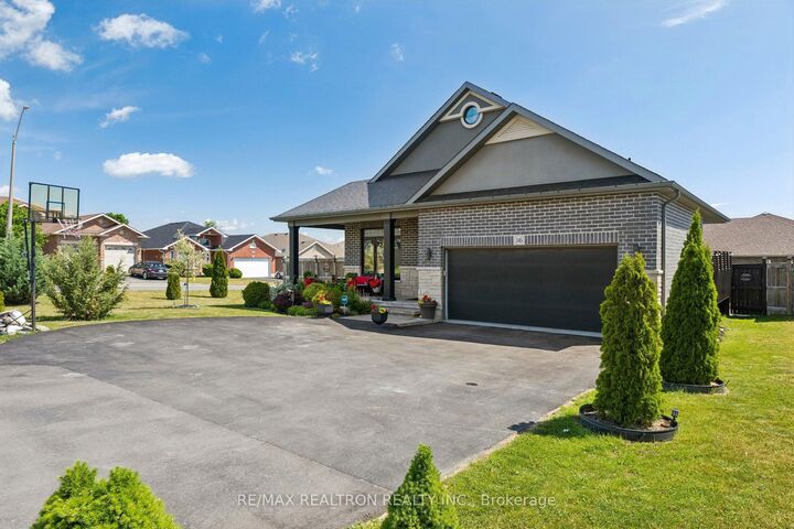 Property Photo:  345 Farnham Road  ON K8N 4Z5 