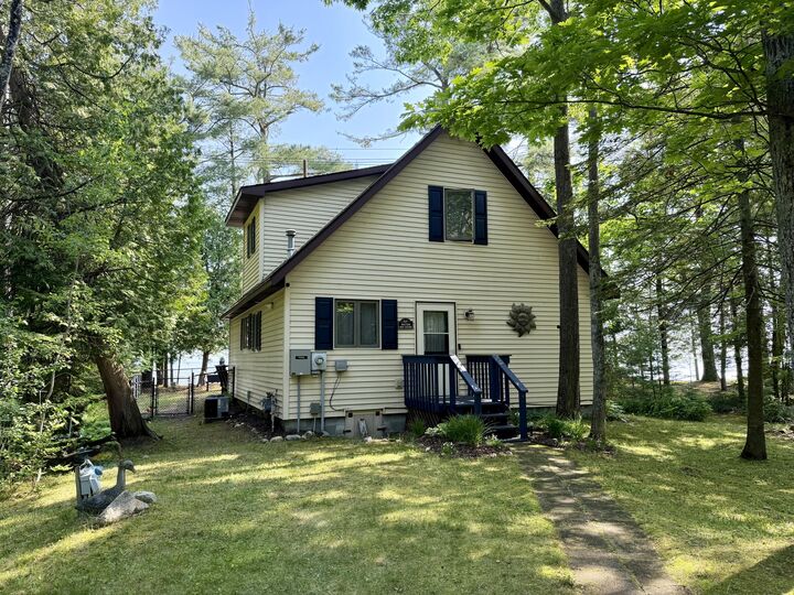Property Photo: 9474 W US 23 Highway MI 49701
