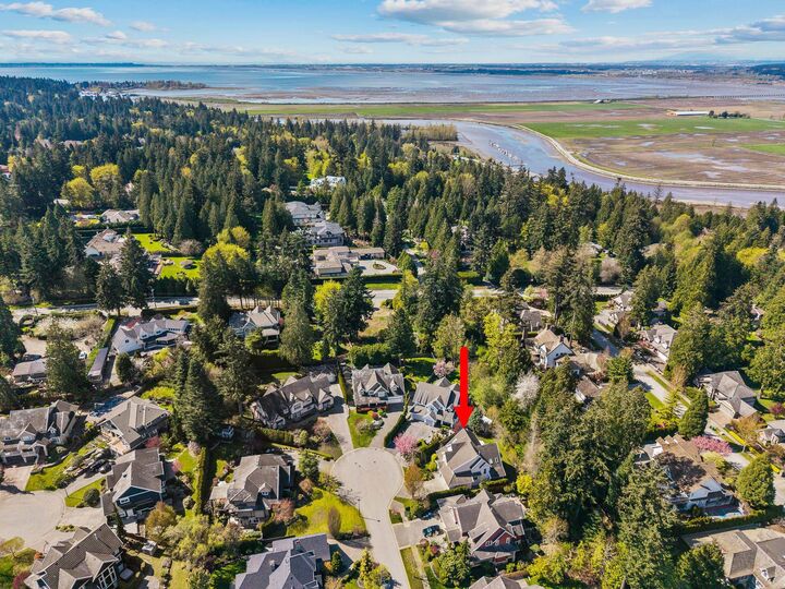 Property Photo: 14059 33B Avenue BC V4P 3P6