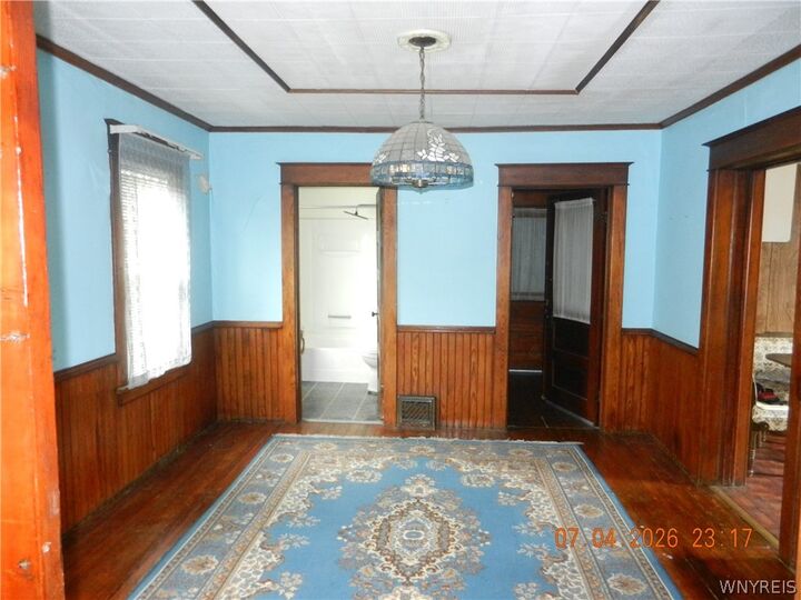 Property Photo:  48 Dirkson Avenue 3  NY 14224 