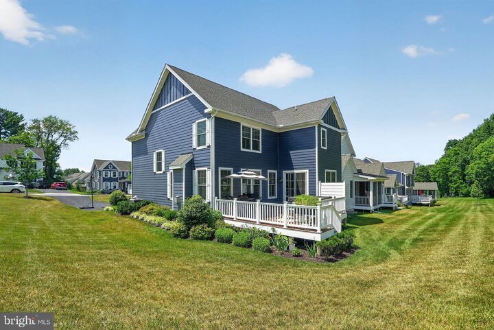 Property Photo: 223 Daylesford Court PA 19348