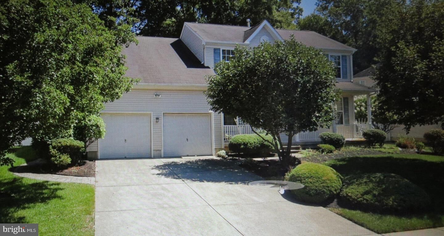 Property Photo:  77 Creekwood Drive  NJ 08505 