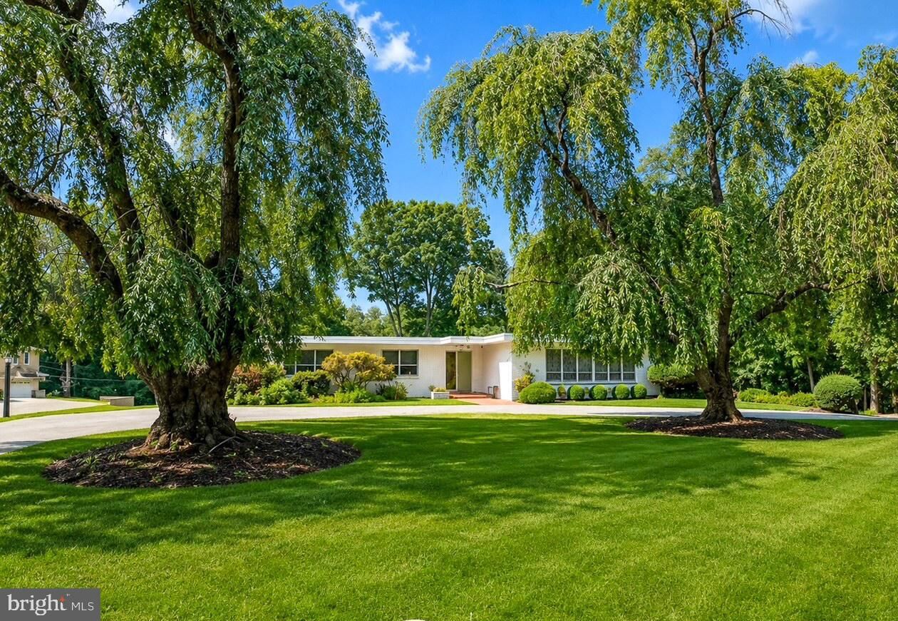 Property Photo:  3310 Midfield Road  MD 21208 