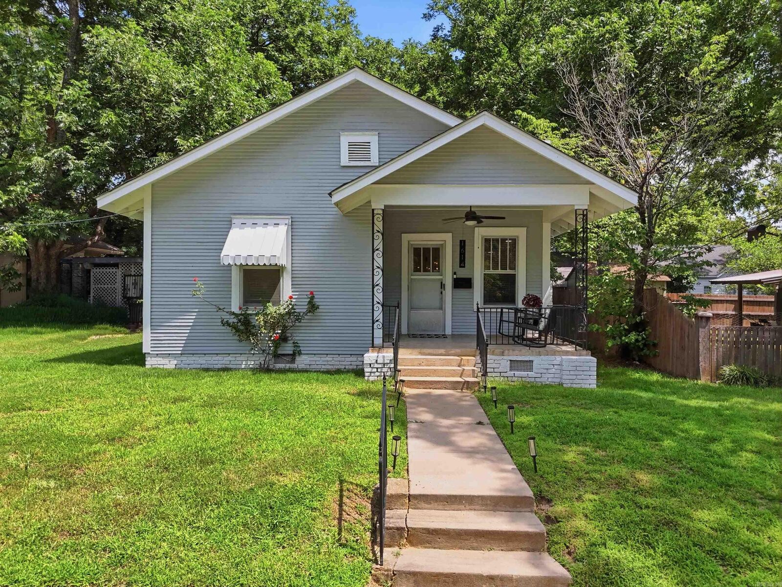 Property Photo:  1614 Mill Street  AR 72034 