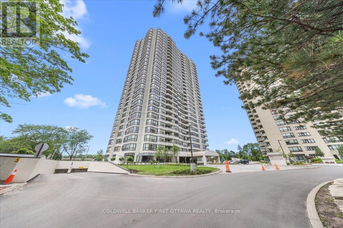 Property Photo:  1510 Riverside Drive West 606  ON K1G 4X5 