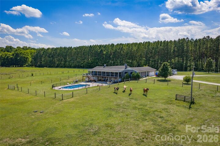 Property Photo: 1425 Hobson Road NC 27013