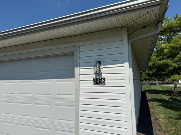 Property Photo:  2436 Warm Springs Drive  OH 43026 