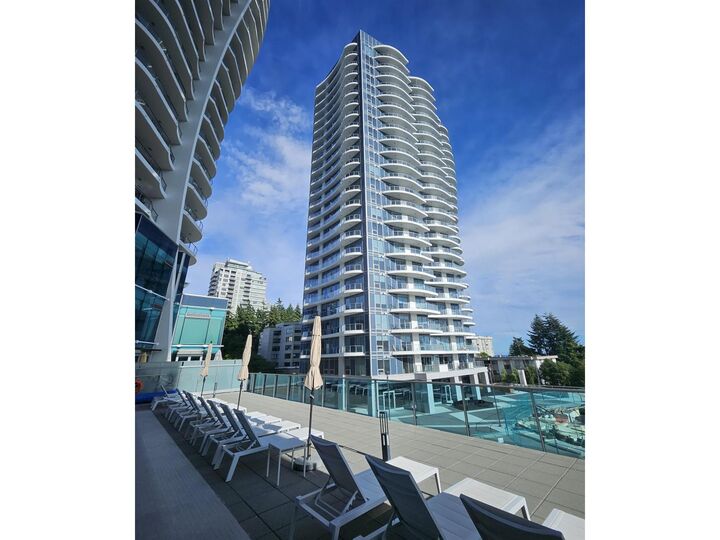 1475 Foster Street 803 — photo 1