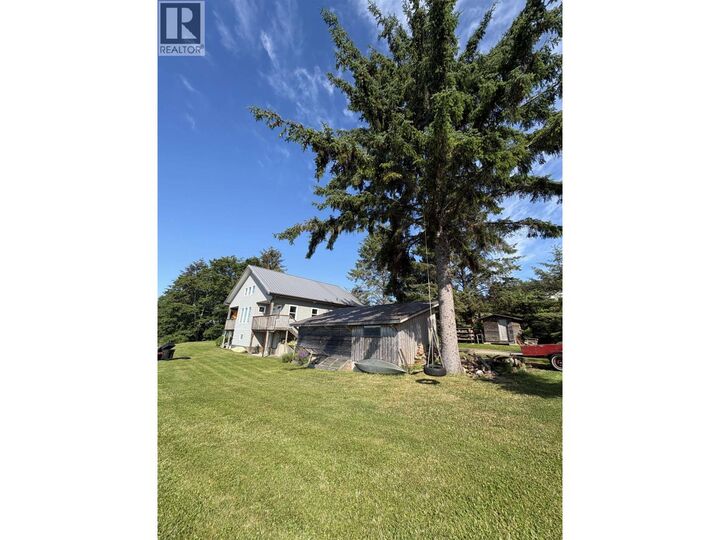 820 Oceanview Drive — photo 1