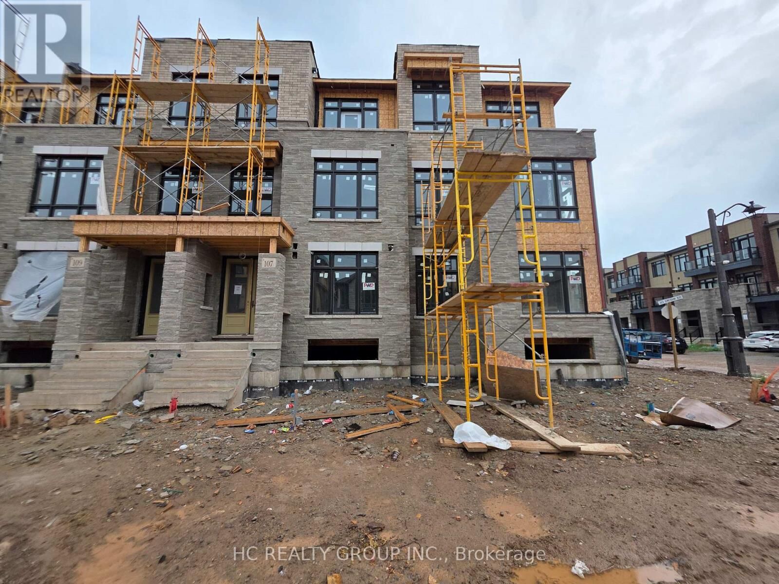 Property Photo:  107 Jack Bowerbank Boulevard  ON L6M 4K1 