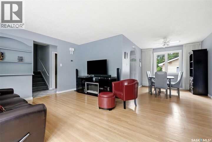 Property Photo: 2305 Parliament Avenue SK S4S 4G5