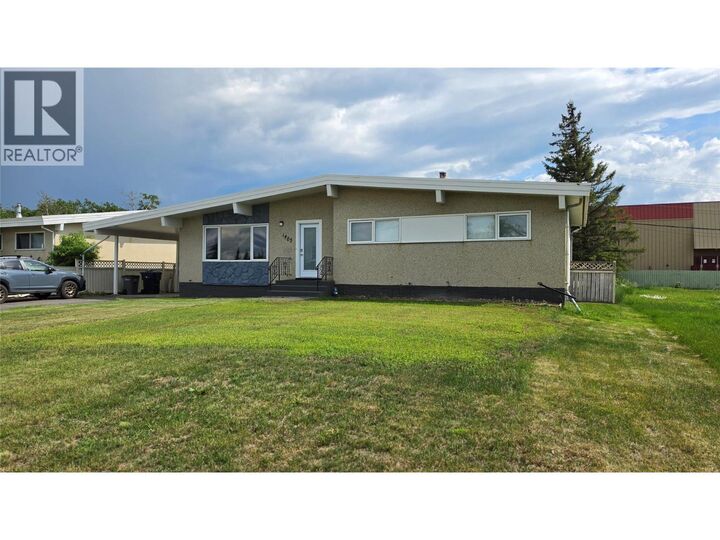 1405 108 Avenue — photo 1