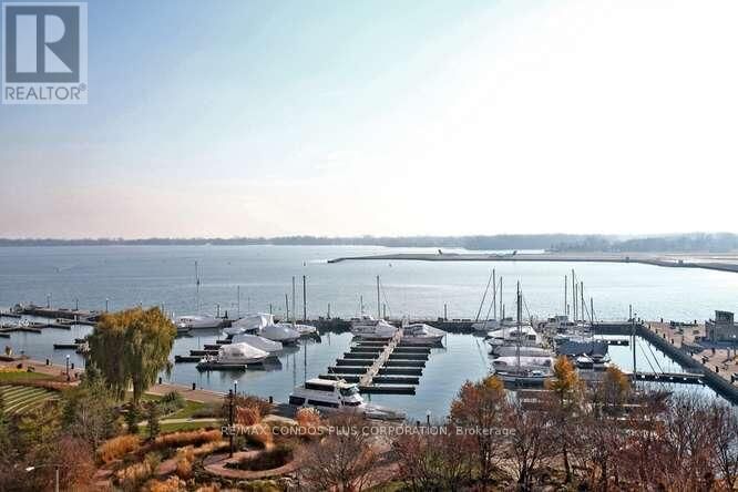 Property Photo: 500 Queens Quay W. 902W ON M5V 3K8