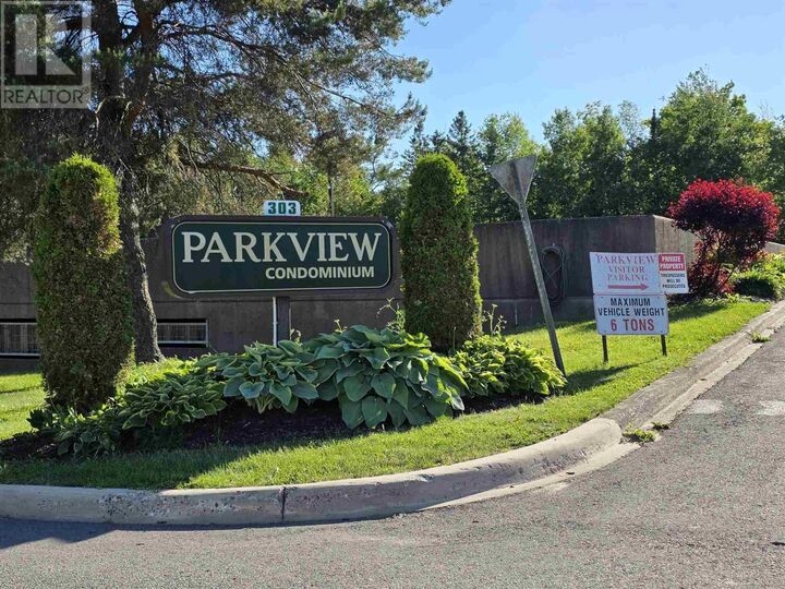 Property Photo:  303 Macdonald Ave # 208  ON P6B 6G4 