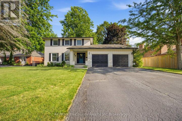 Property Photo: 25 Demeyere Avenue ON N4G 4Y2