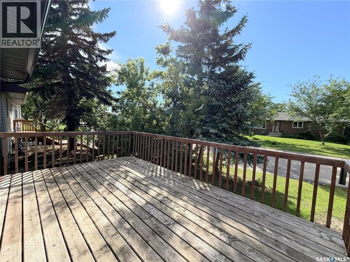 Property Photo: 116 Coteau Street SK S0G 3L0
